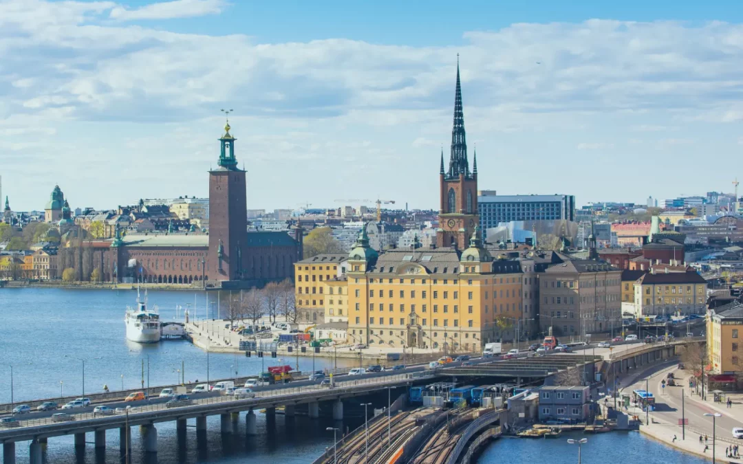 From Comparison Site to Lender: What Your Lending Decisioning Infrastructure Needs to Look Like